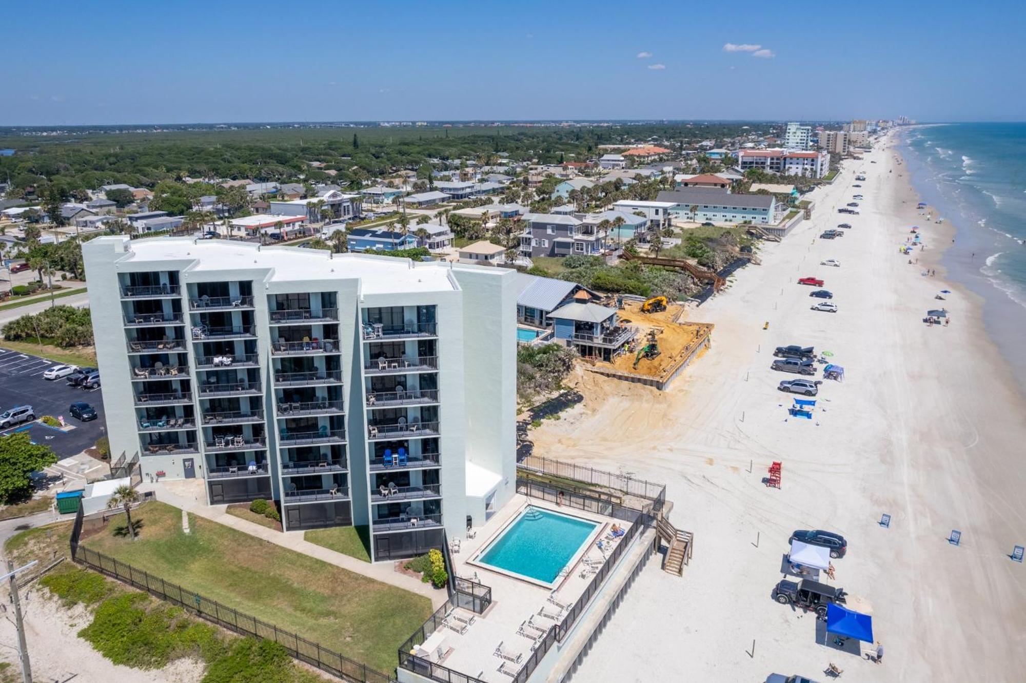 Ocean View With A Beachfront Pool At Ocean Trillium Condo ~ 403 New Smyrna Beach Buitenkant foto