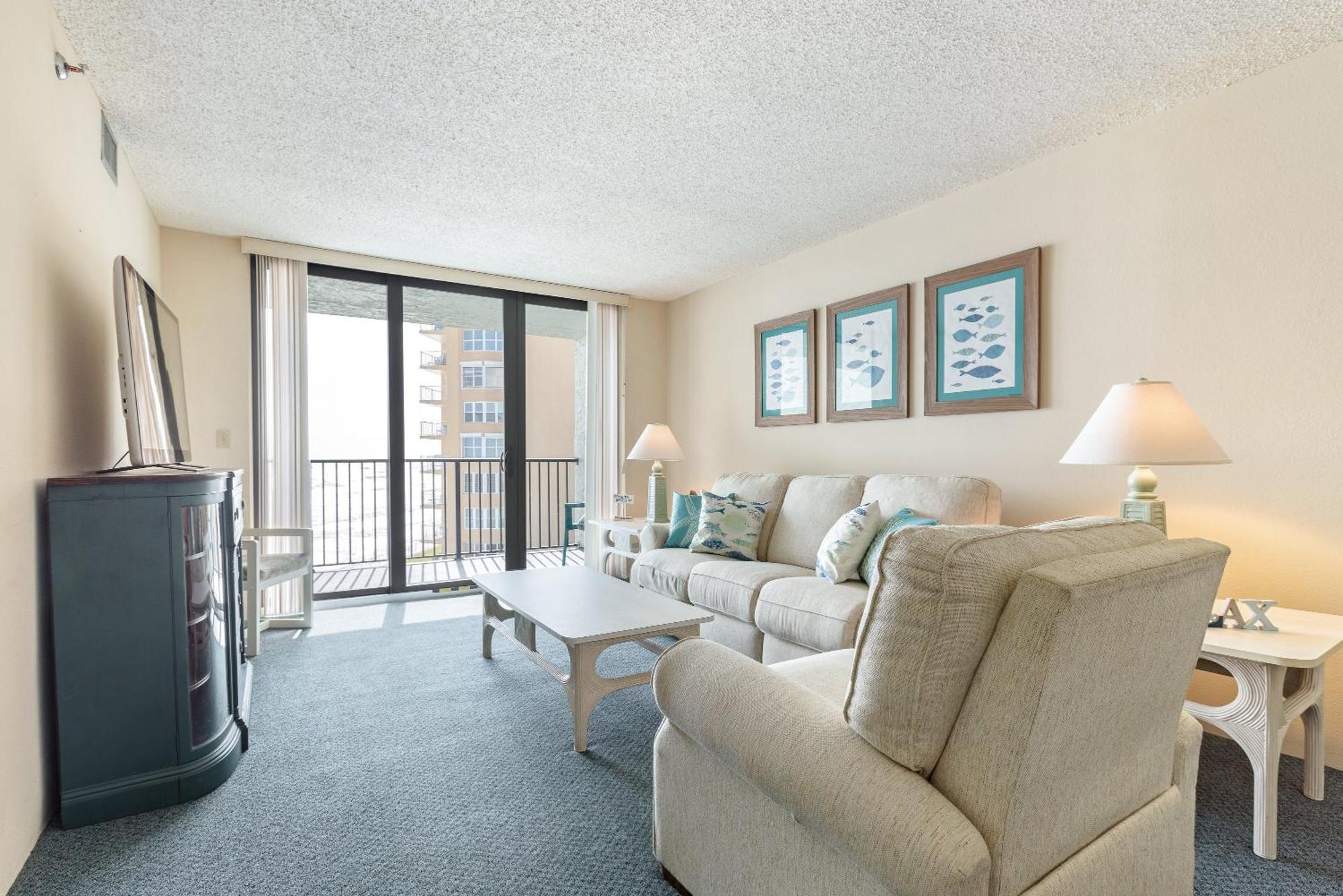 Ocean View With A Beachfront Pool At Ocean Trillium Condo ~ 403 New Smyrna Beach Buitenkant foto